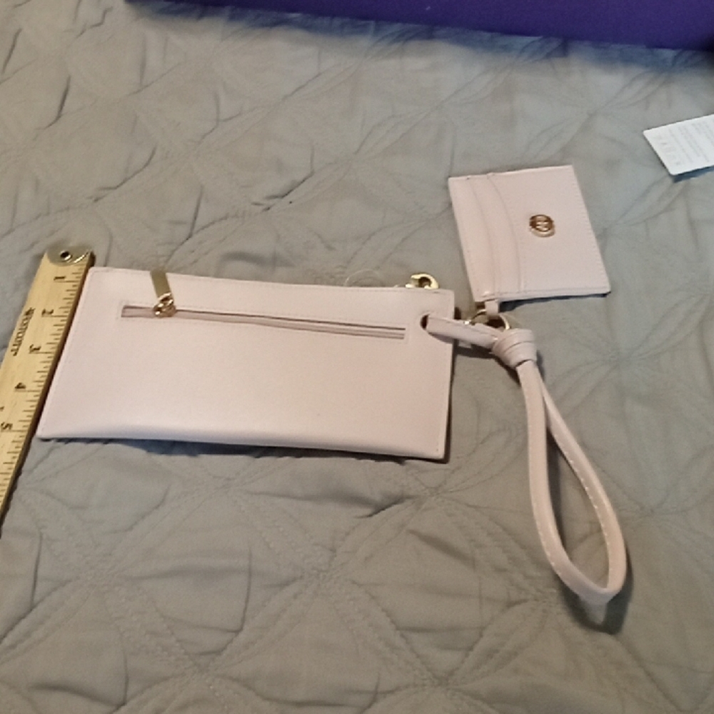 Elegant Cream Wristlet and Card Holder Set